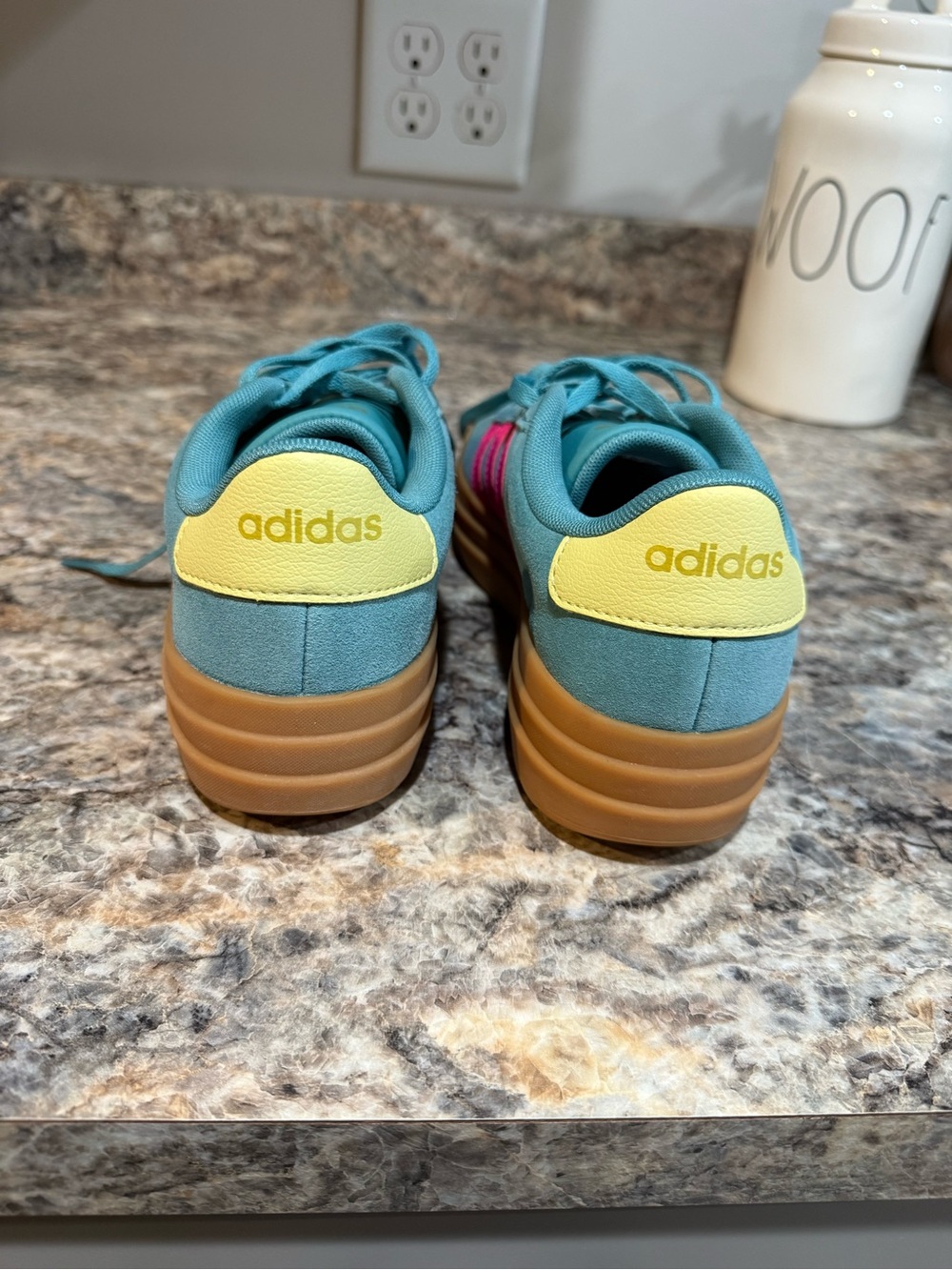 NWOT ADIDAS VL Court Bold Teal/Bright Pink - Picture 2 of 4